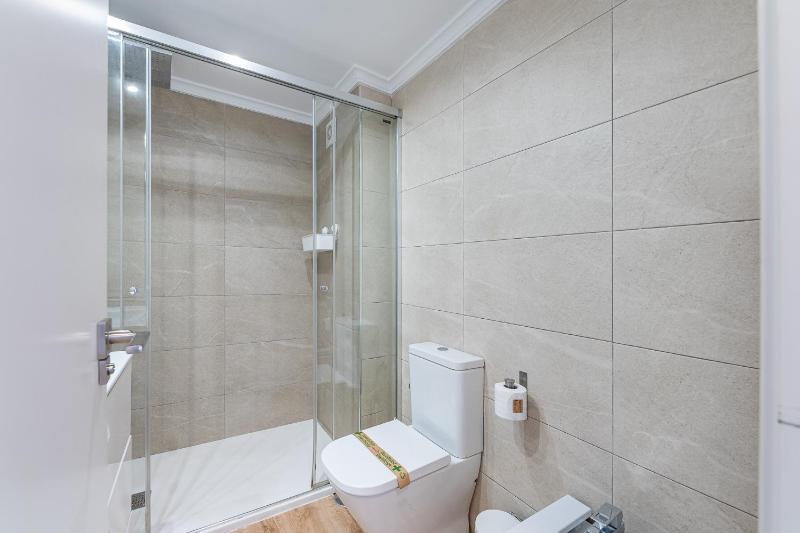 797 HOLIDAY RENTALS - Moderno piso en primera linea de playa - image 17