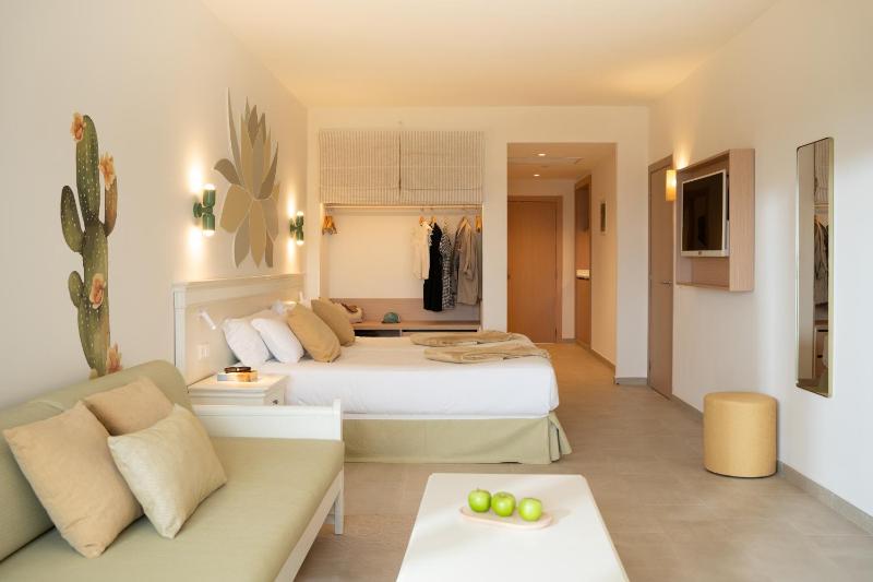 Junior Suite image 1