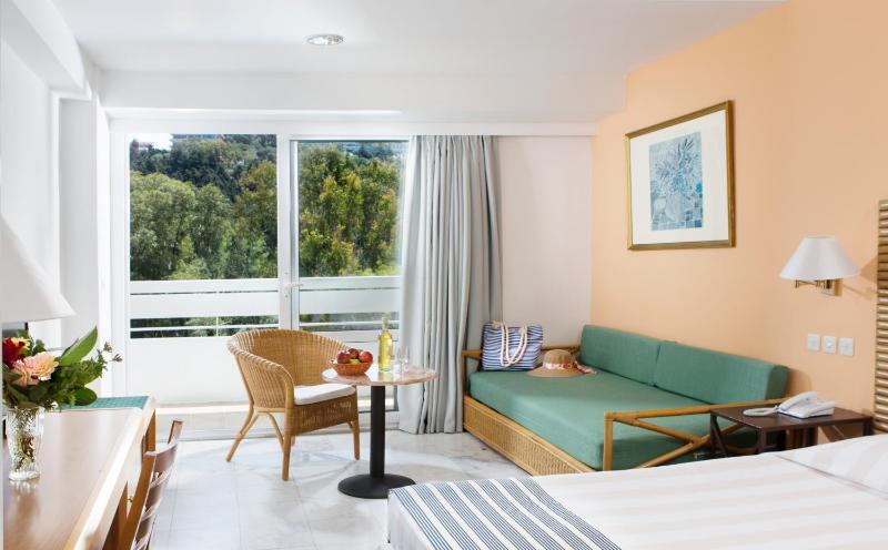 Triple Room image 1