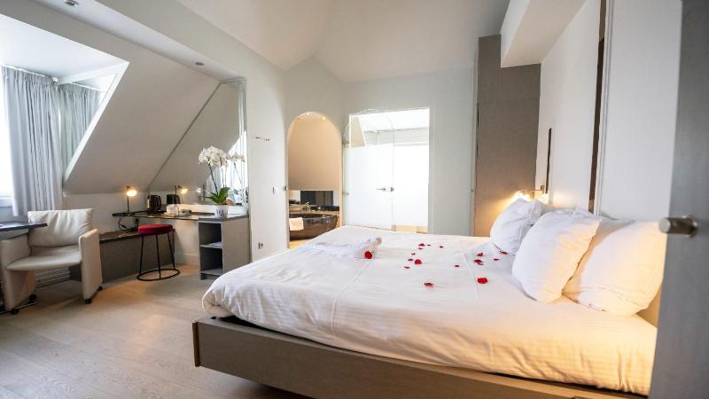 Junior Suite image 4