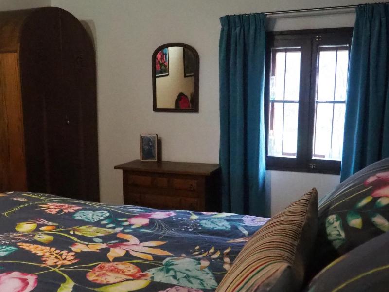 Double Room with Mountain View image 3