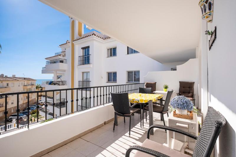 Sunny flat with pool by Costarentals - Ref 96 - image 17