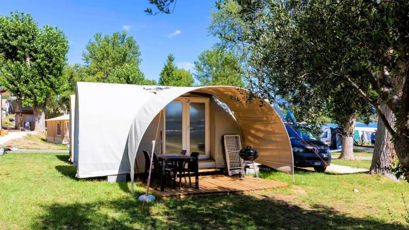 Tent (4 Adults) with Shared Bathroom image 1