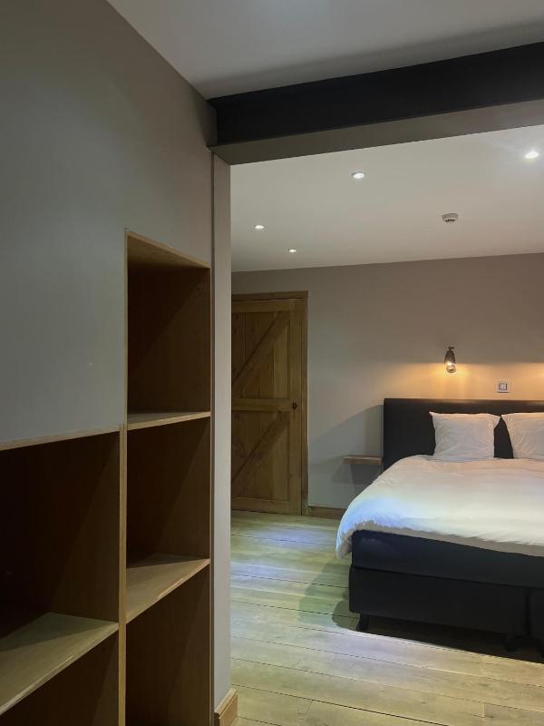 Deluxe Double Room image 1