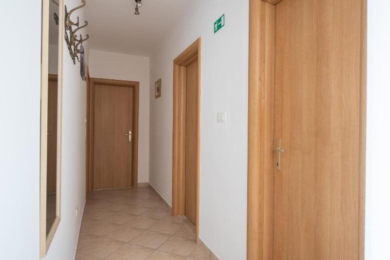 Two-Bedroom Apartment with Terrace and Sea View image 2