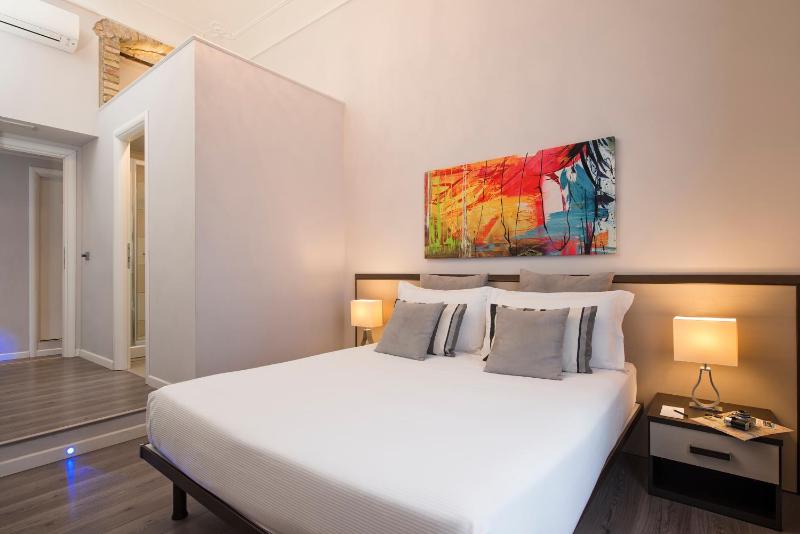 Superior Double Room image 2