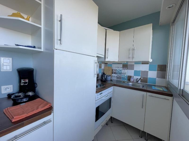Appartement T2 proche centre avec terrasse et parking sous-terrain - FR-1-474-11 - image 14