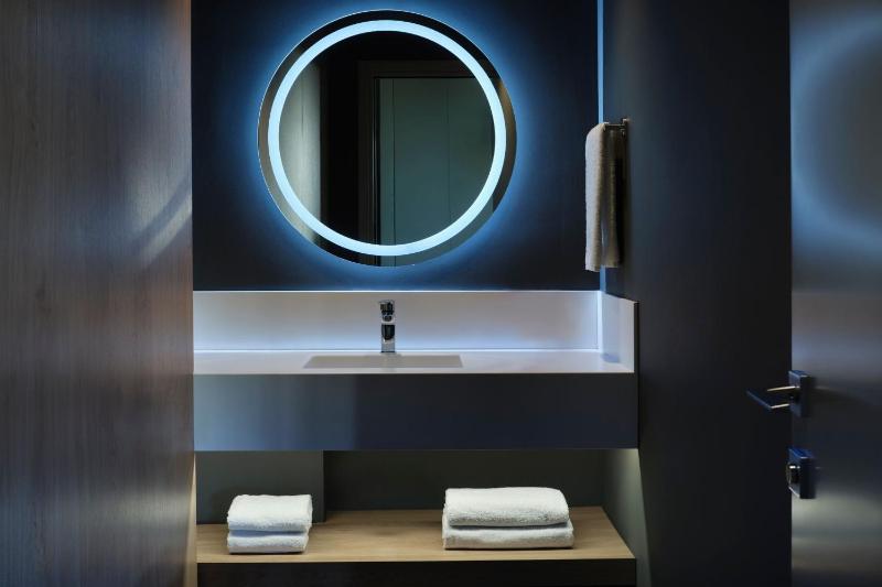 Moxy Athens City - image 4