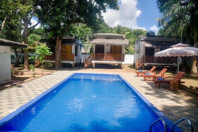 Edward's Bungalow - image 12