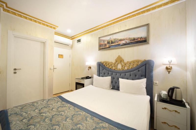 Economy Double or Twin Room image 1