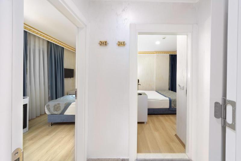 Junior Family Room image 1