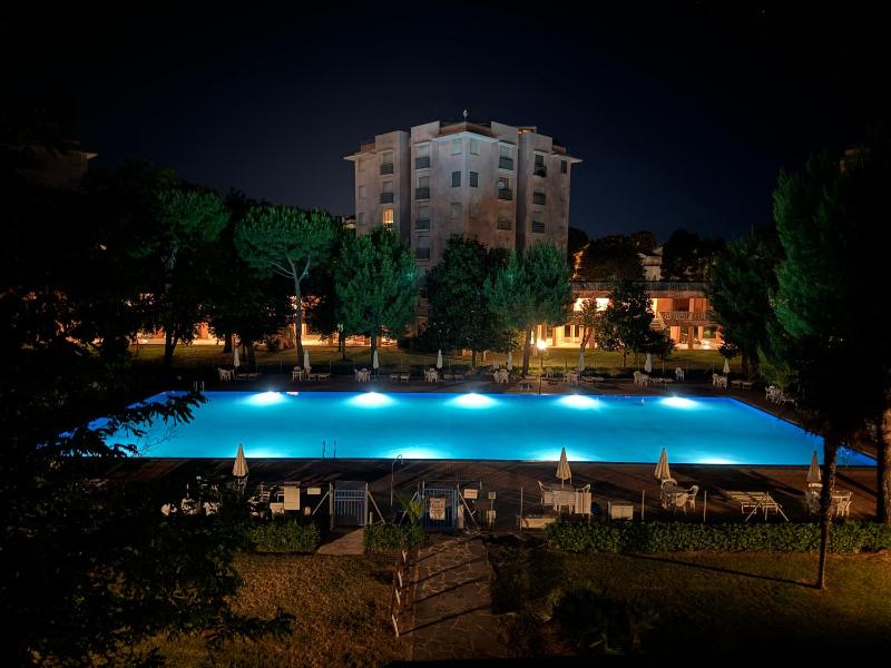 Marcelli trilocale con terrazzo in residence con piscina - M398 - image 15