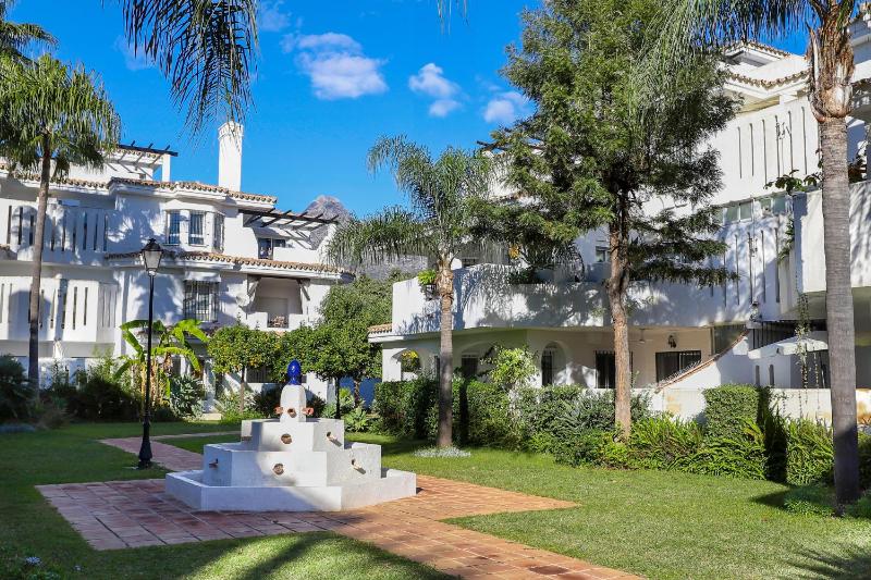 Los Naranjos de Marbella apartment - image 7