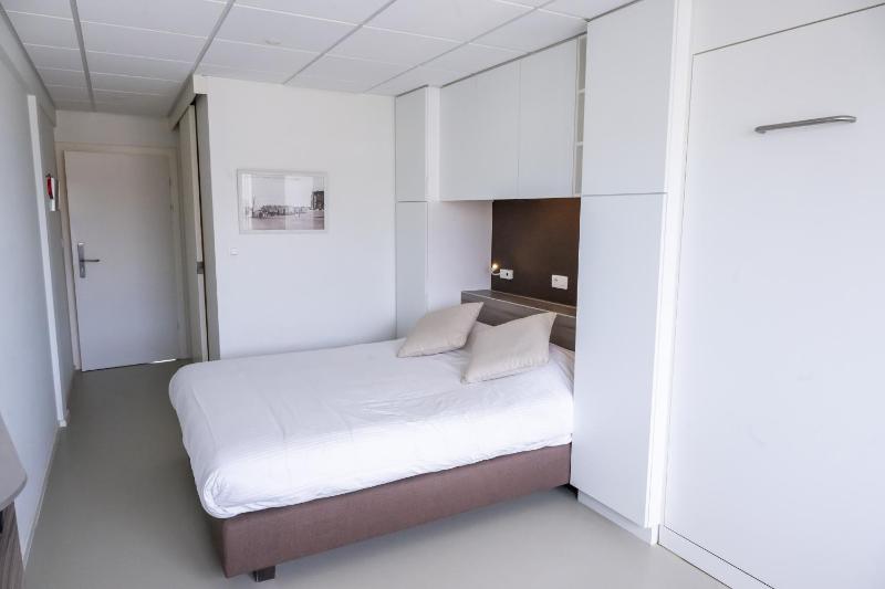 Classic Double Room with Sea View image 1