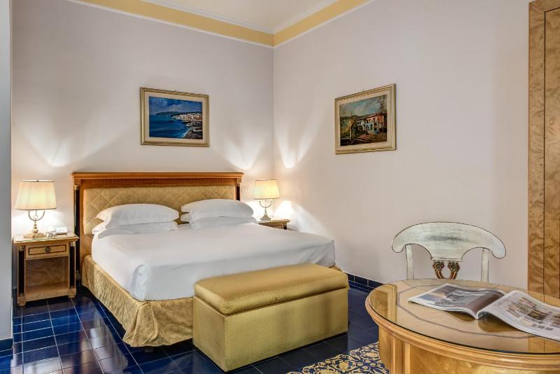 Imperial Hotel Tramontano - image 9