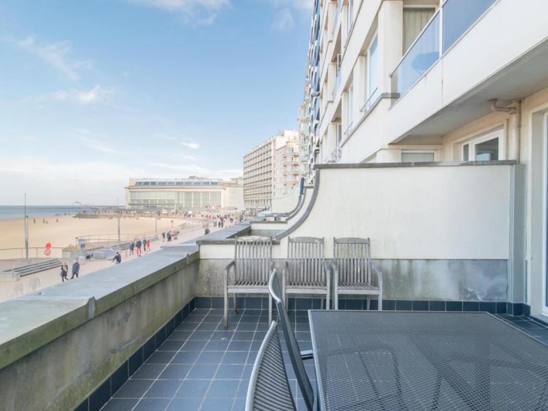 Apartment in Ostend with Sea Views - image 8