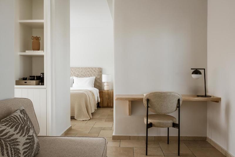 Superior Suite image 4