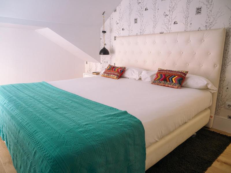 One-Bedroom Superior Apartment image 1