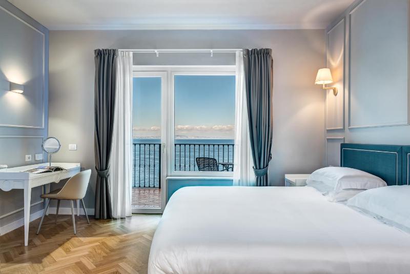 Imperial Hotel Tramontano - image 8