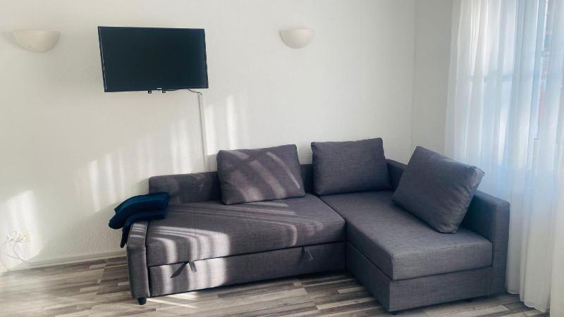 Deluxe Family Room image 2
