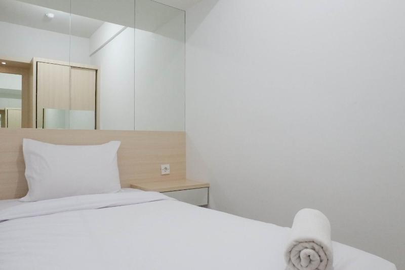 Relaxing and Serene 2BR Apartment at Tanglin Supermall Mansion By Travelio - image 5