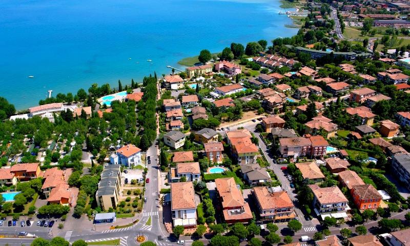 Hotel Benaco - image 39