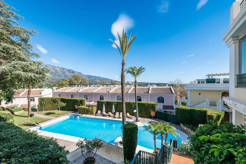 Calma House Aloha Gardens Marbella by VPS - image 6