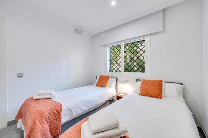 Calma House Aloha Gardens Marbella by VPS - image 38