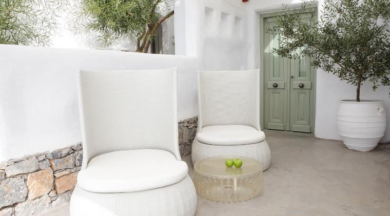 Honeymoon Suite image 1
