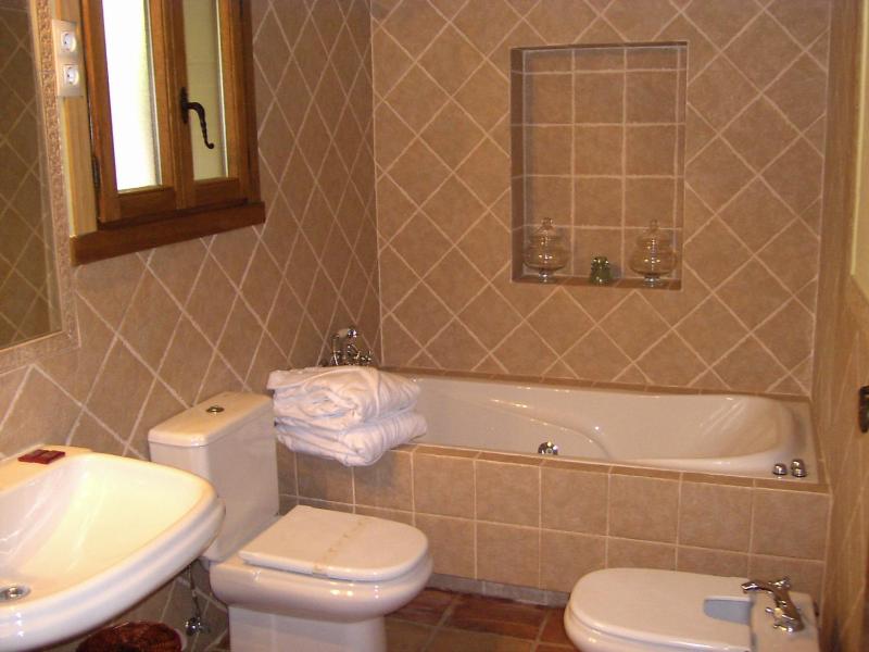 Superior Double or Twin Room image 4
