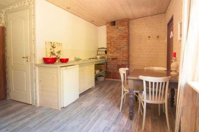 Guest House Darius ir Girėnas - image 4