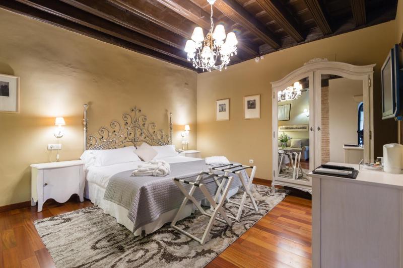 Double or Twin Room image 1