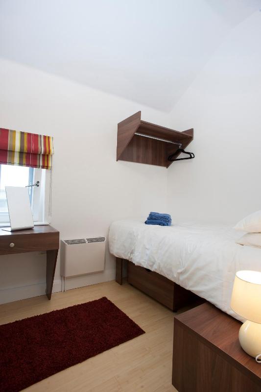 Three-Bedroom House image 3