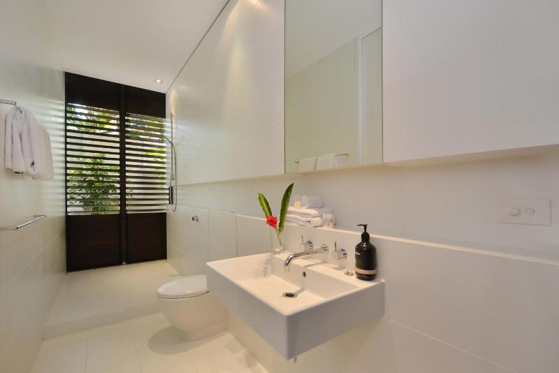 53A Murphy Street - 4 Bedroom Villa Close to Town - image 7