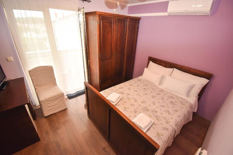Apartments and Rooms Frane - image 43