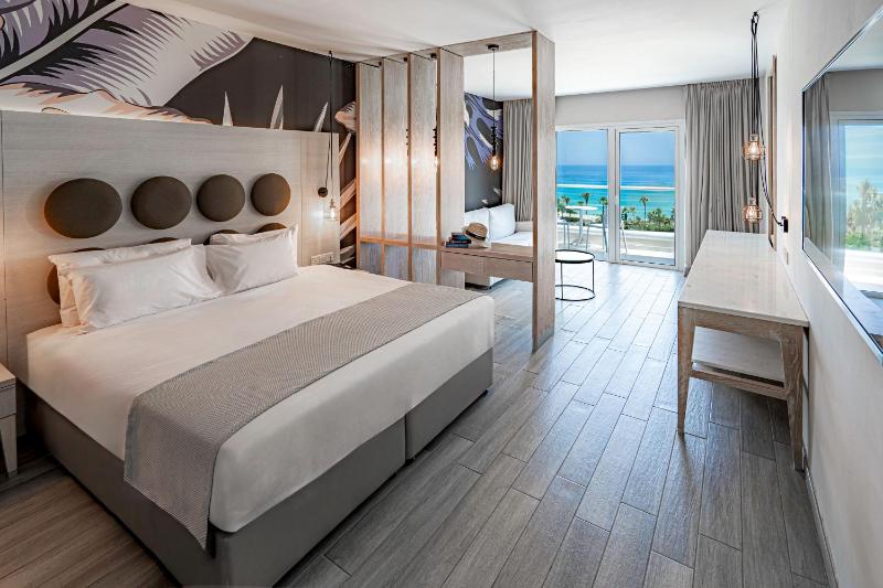  Junior Suite - Limited Sea View image 1