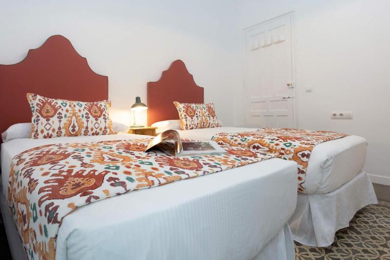 Genteel Home Almansa II - image 15