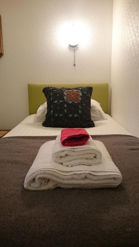 Room 2 (First Floor)  image 1