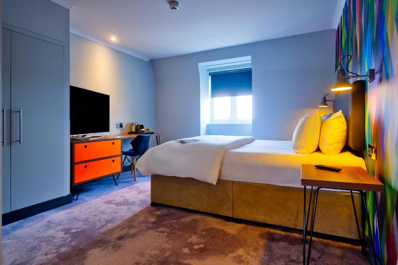 Standard Double Room image 1
