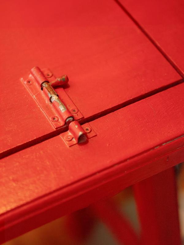 Small Twin Room image 2