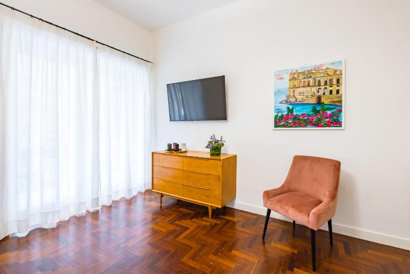 Direlo Guest House - image 16