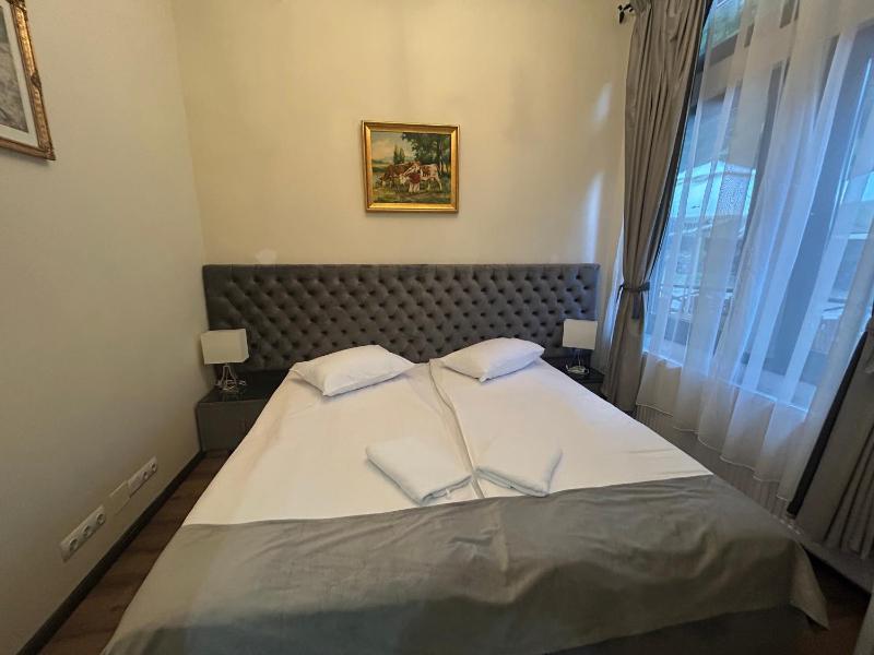 Standard Double or Twin Room image 3