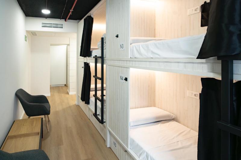 Adventure Hostel Madrid - image 9