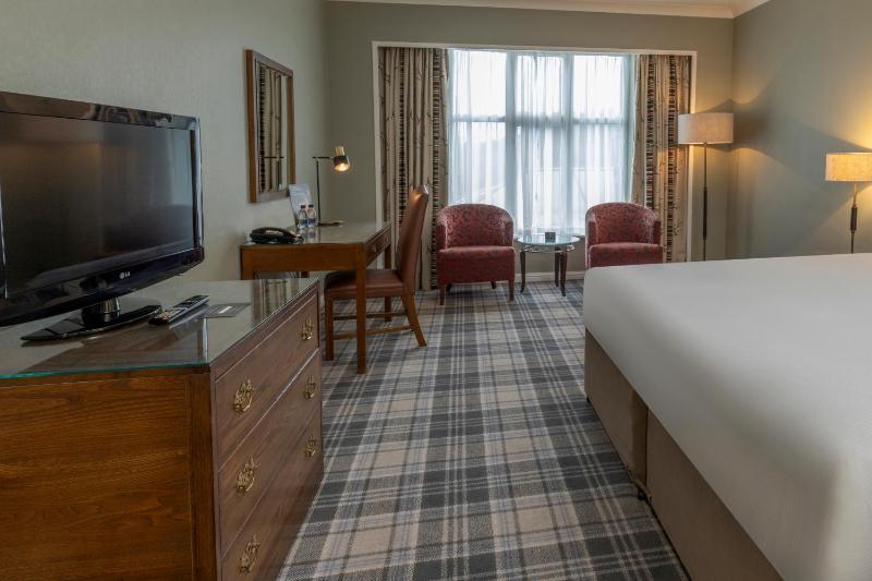 Classic Double Room image 3