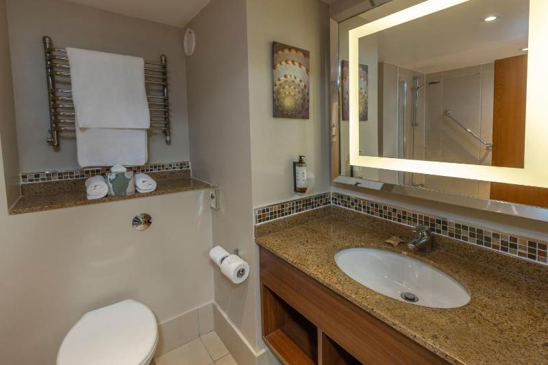 Classic Double Room image 2