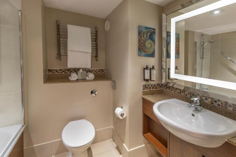 Feature Double Room image 2