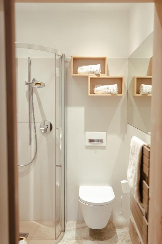 Double Room image 1