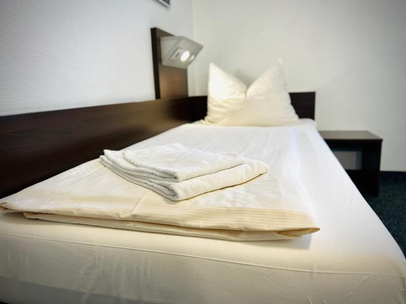Single Room image 1