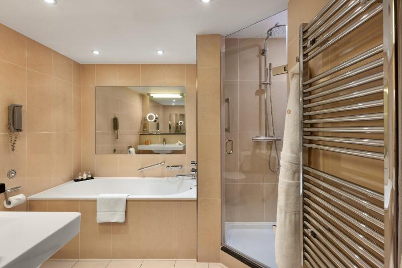 Deluxe Double  image 4