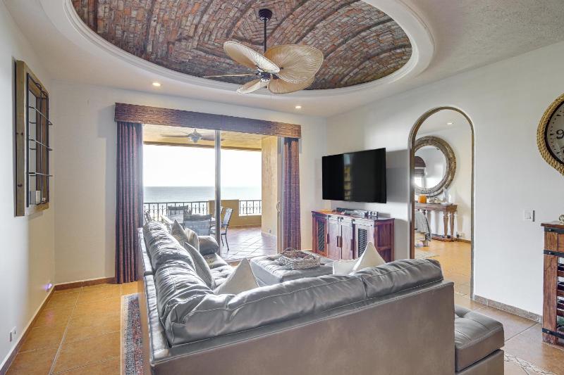 Beachfront Rocky Point Villa w/ Ocean Views! - image 1